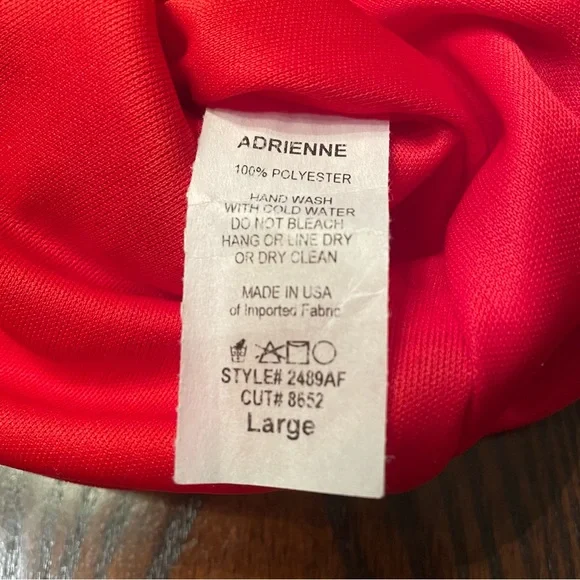 NWT Adrienne Red Ruched Sleeves V-Neck Top | Size Large - Picture 5 of 15